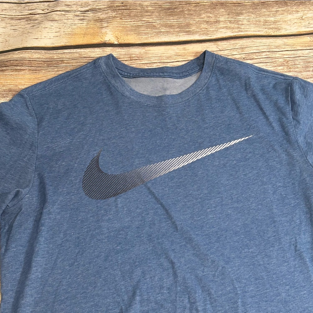 [NWOT]Nike Dri-fit. Blue. Medium - Picture 2 of 6